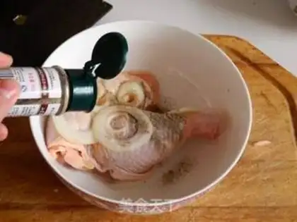 Make Lemonade roasted chicken leg step 1