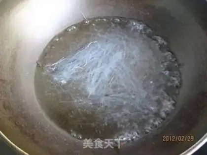 Make Sour potato powder step 1