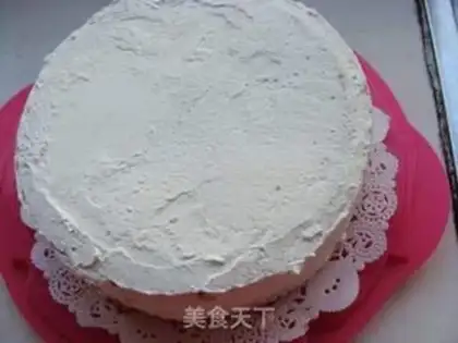Make Strawberry cat birthday cake step 3