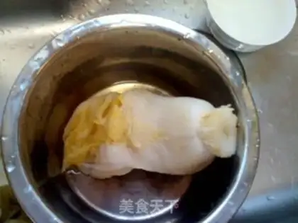 Make Sour sauce and white meat step 0