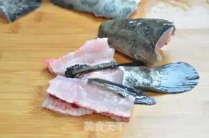 Make Scrambles of fish step 1