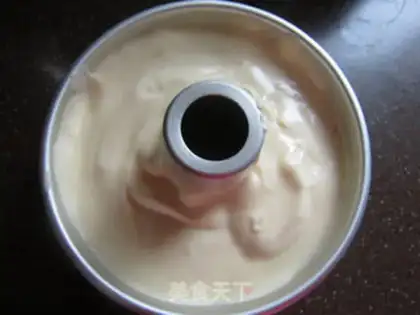 Make Maple syrup twirl cake step 13