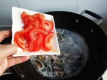Make Tomato skin egg fan soup step 8