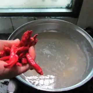 Make The lamb chip pot step 8