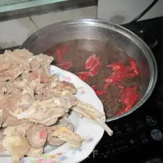 Make The lamb chip pot step 10