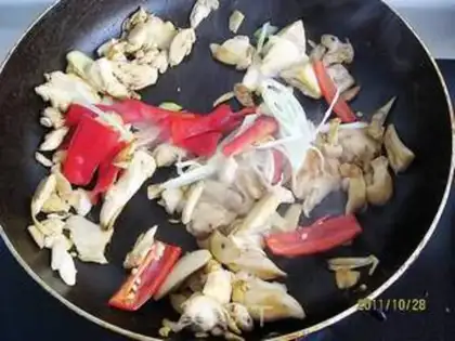Make Apricot mushroom step 5