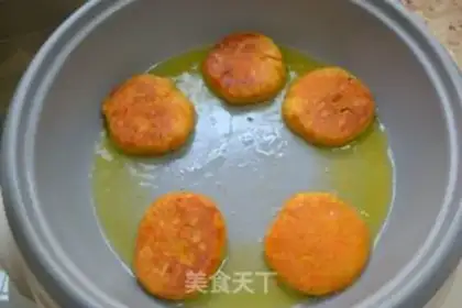 Make Tomato cake step 14