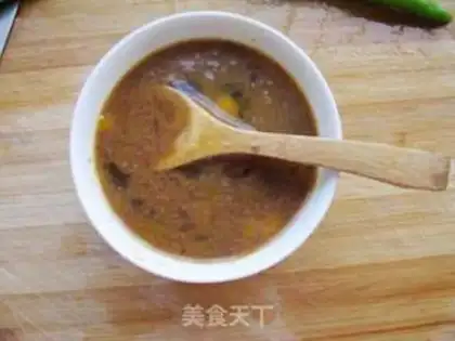 Make Pepper egg and crab seed sauce step 2