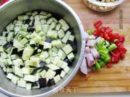 Make Red chestnut chicken step 4