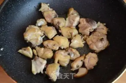 Make Red chestnut chicken step 5