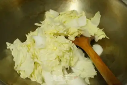Make Chestnut cabbage step 2