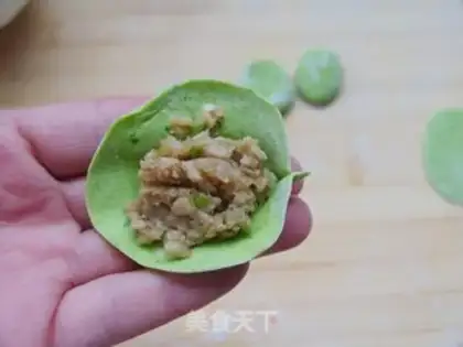 Make Emerald meat dumplings step 12