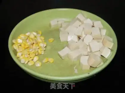 Make Shrimp tofu soup step 1