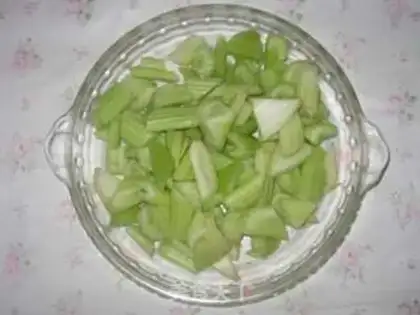 Make Frozen celery step 1
