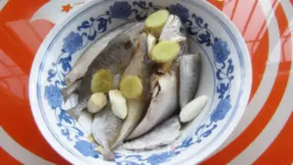 Make Burning sea fish cakes step 2