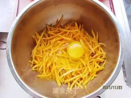 Make Corn pumpkin pie step 1