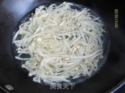 Make Gold needle broccoli step 4