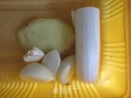 Make Homemade beef noodles step 2