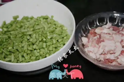 Make Bean-fruit buns step 4
