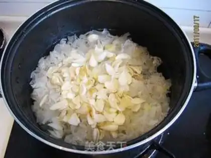 Make Lily