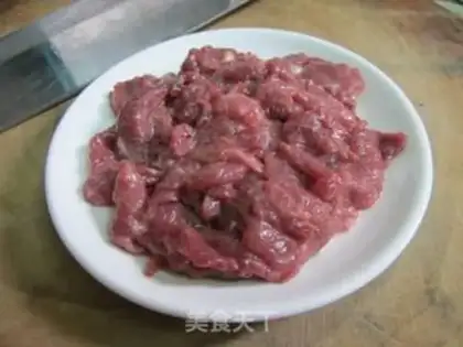 Make Scrambled beef step 1