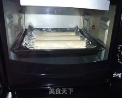 Make Sausage rolls step 19