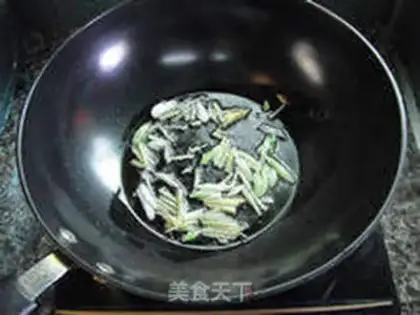 Make Sour soup and a hot pot step 15