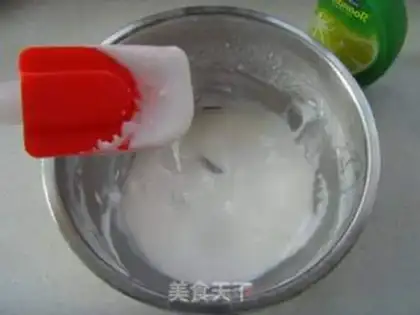 Make Christmas gingerbread house step 11