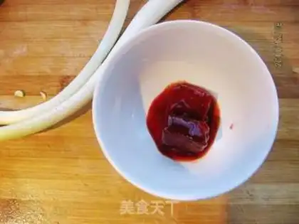 Make Creamed onions step 1