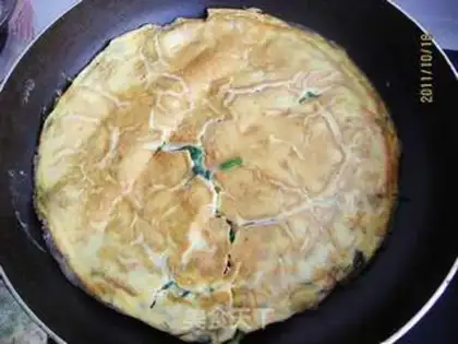 Make A spinach omelet step 5
