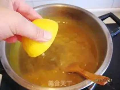 Make Tomato sauce step 4