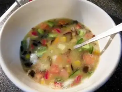 Make Ham and pepper and eggs step 4