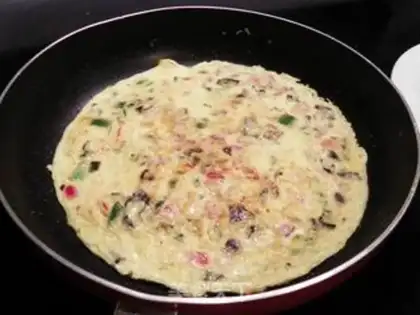 Make Ham and pepper and eggs step 7
