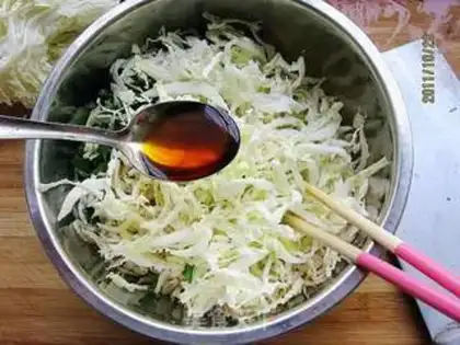 Make Shrimp and cabbage step 6