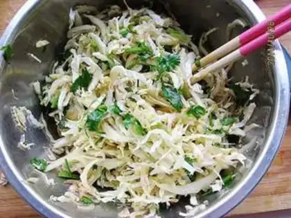 Make Shrimp and cabbage step 9