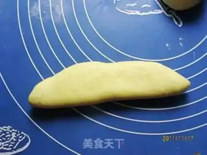 Make Blueberry jam, long bread step 3