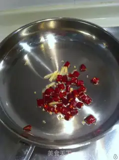 Make The fragrance is fried with lamb step 5