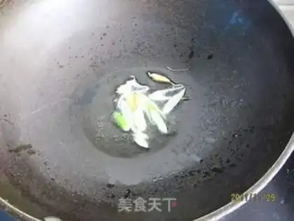 Make A spinach pasta fan step 3