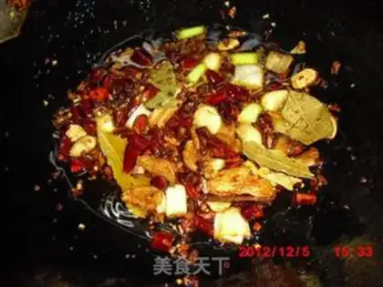 Make Spicy pan on fishbones step 7