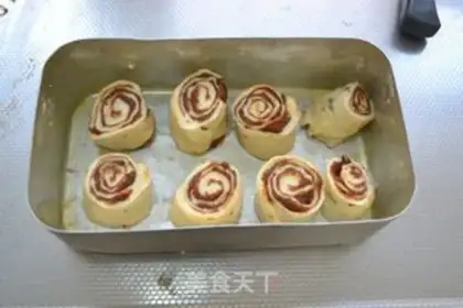 Make Doudou rolls step 10