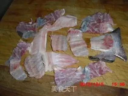 Make Spicy pan on fishbones step 8