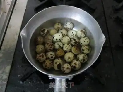 Make Quail eggs step 1