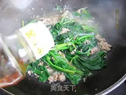 Make A spinach pasta fan step 7