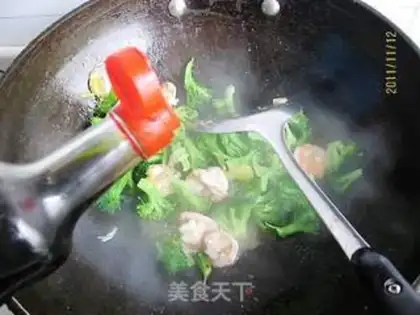 Make Shrimp balls with broccoli step 8