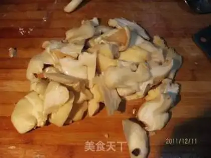 Make Pelican mushrooms step 1