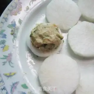 Make Fresh radish meatball eggs step 4