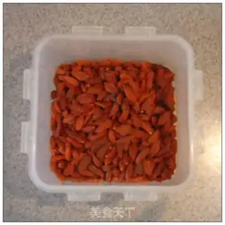 Make Weeds and flowers to make fire pots step 5
