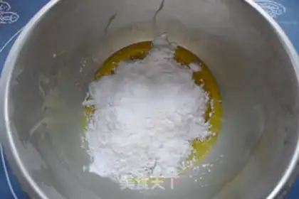 Make Black sesame oil crackers step 0