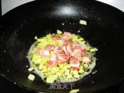Make Cream bacon mushroom pasta step 7