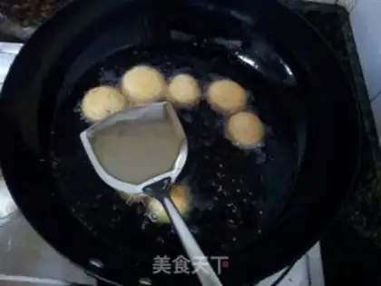 Make Milk sesame ball step 8